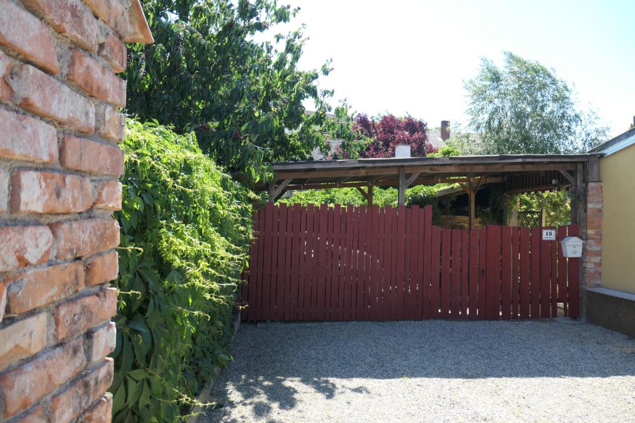 Paradies Fuer Zwei Boldogasszony Kültér fotó